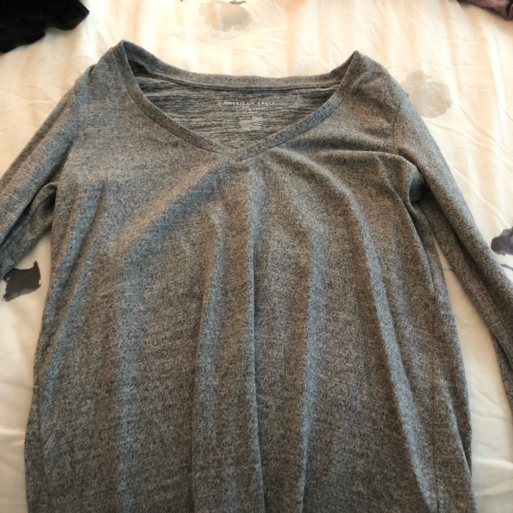 Grey top